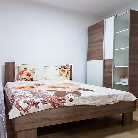 Hotel Venecia Plaza Struga Zewnętrze zdjęcie